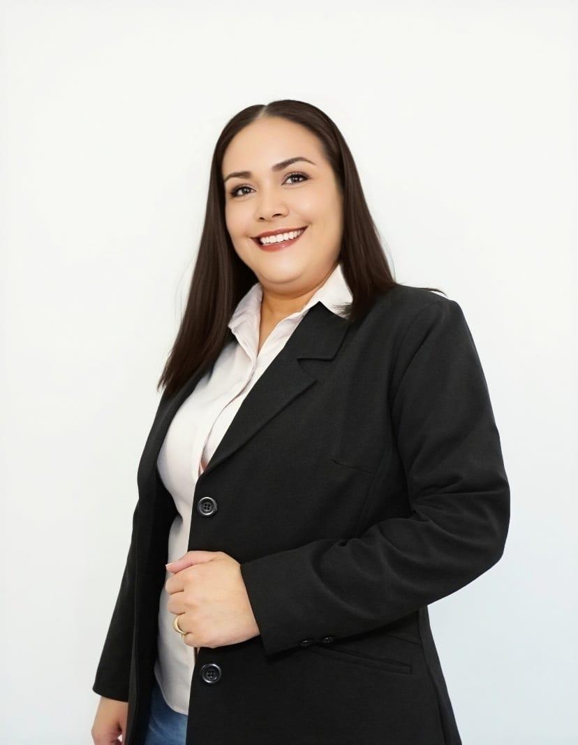 LIC. CLAUDIA JANNETH ARRIAGA